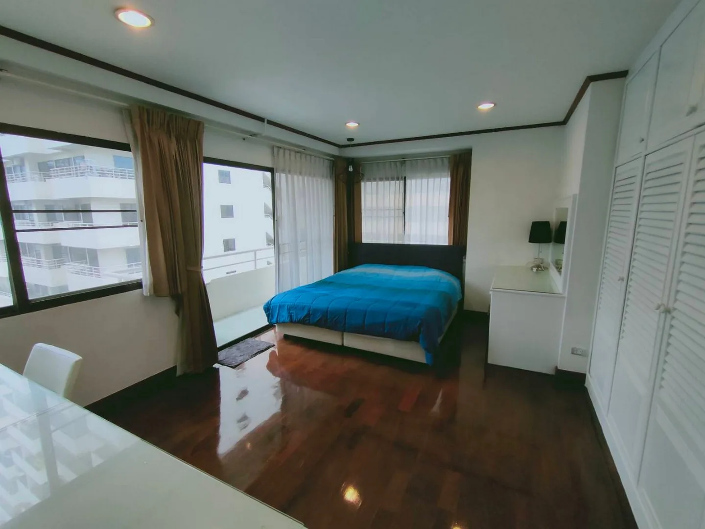 Property photos for Saranjai Mansion