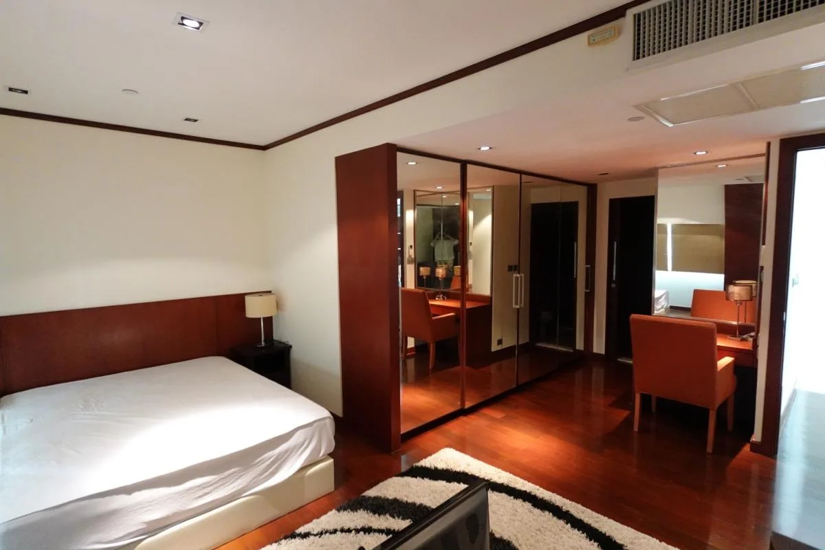 Property photos for Le Raffine Jambunuda Sukhumvit 31