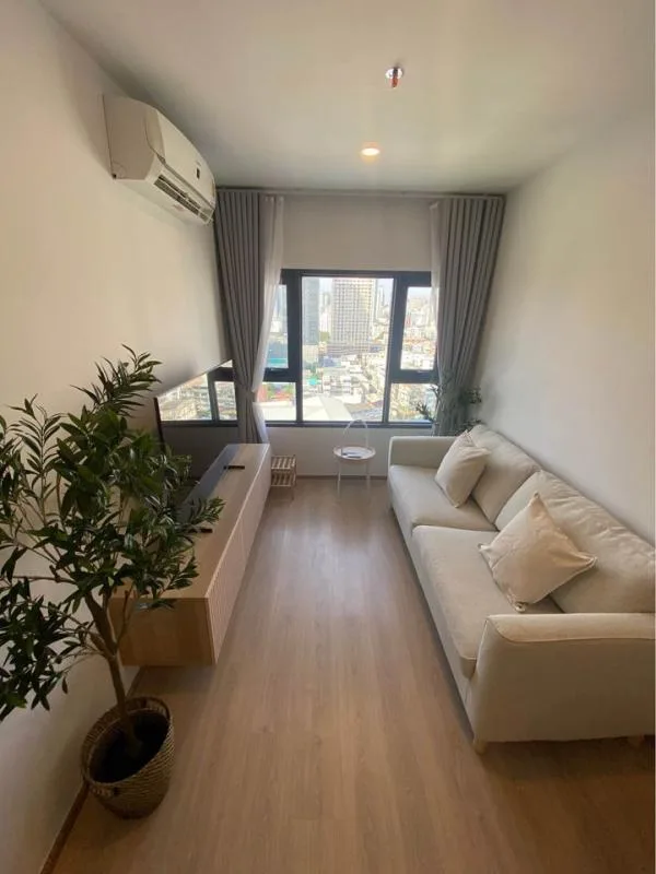 Property photos for Life Rama 4 - Asoke