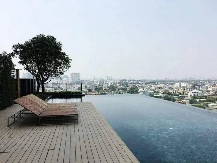 Property photos for Centric Ari Station