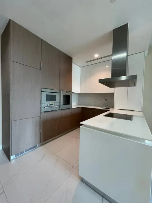 Property photos for 185 Rajadamri