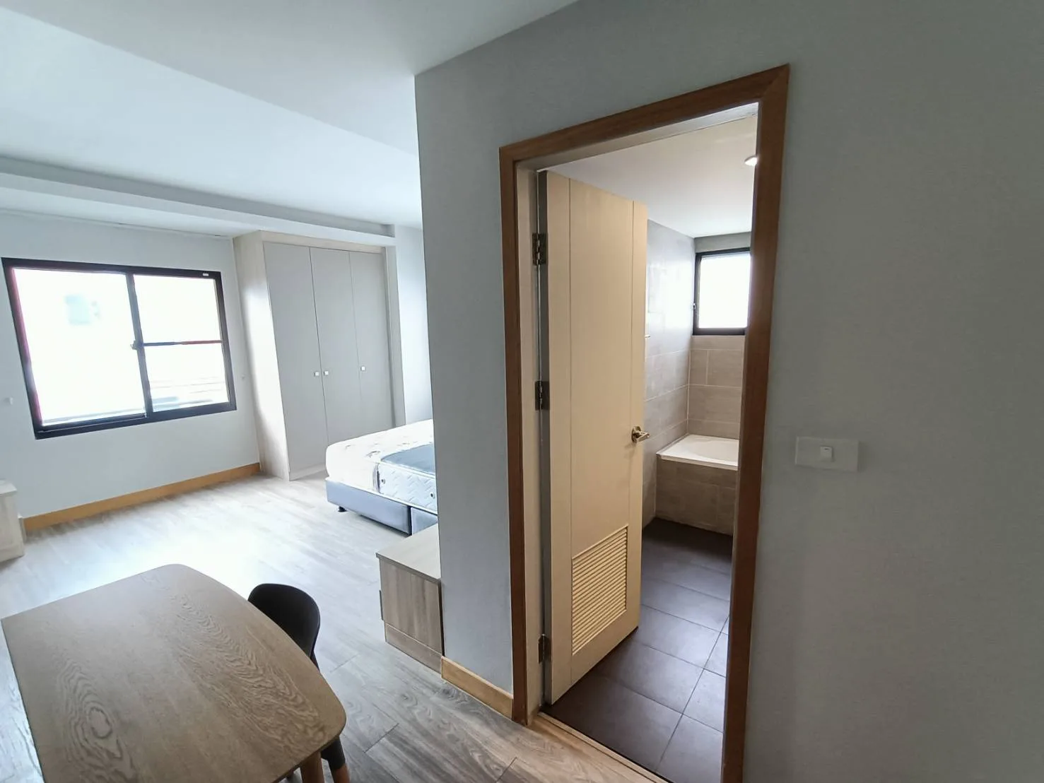 Property photos for Lily House