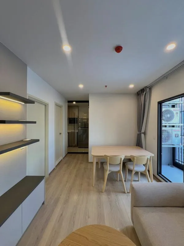 Property photos for Life Rama 4 - Asoke