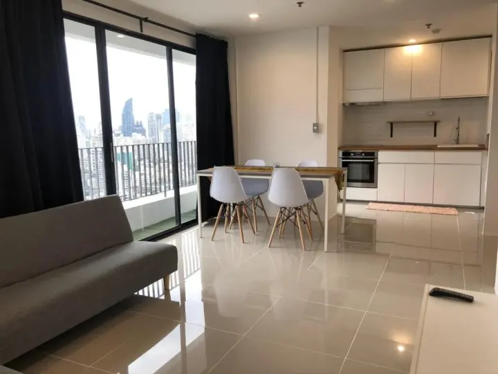 Property photos for Icon I