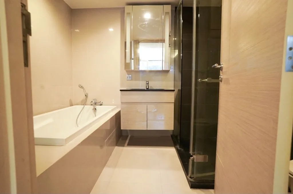 Property photos for Via Botani
