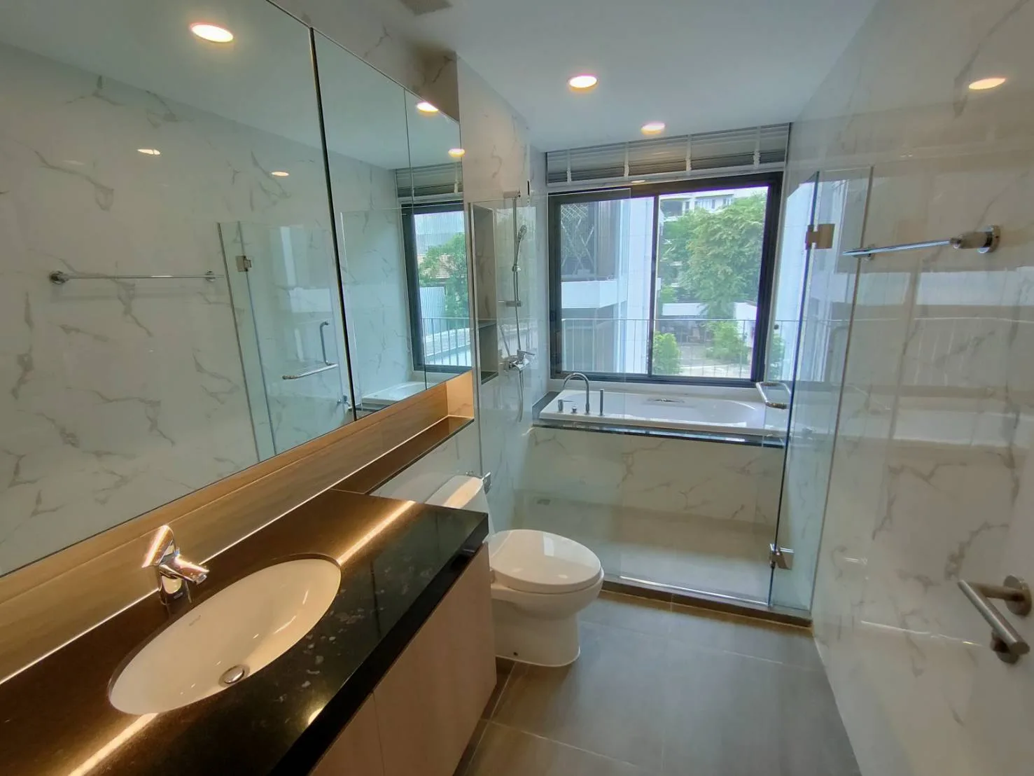 Property photos for Sylva Sukhumvit 61