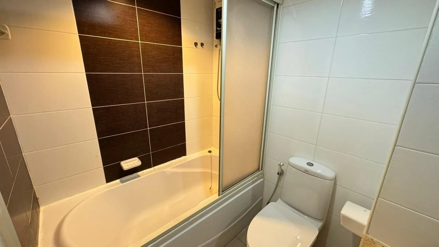 Property photos for Grand Park View Asoke