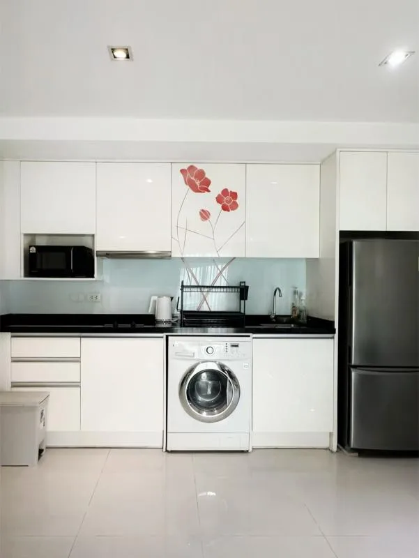 Property photos for Le Nice Ekamai
