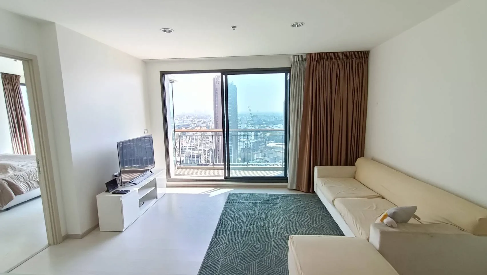Property photos for Rhythm Sukhumvit 42
