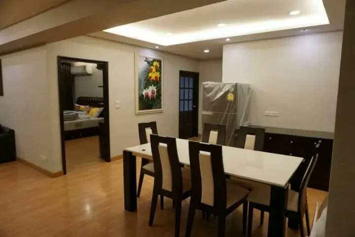 Property photos for Royal Castle