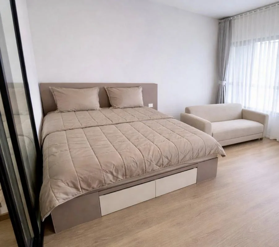 Property photos for Life Rama 4 - Asoke