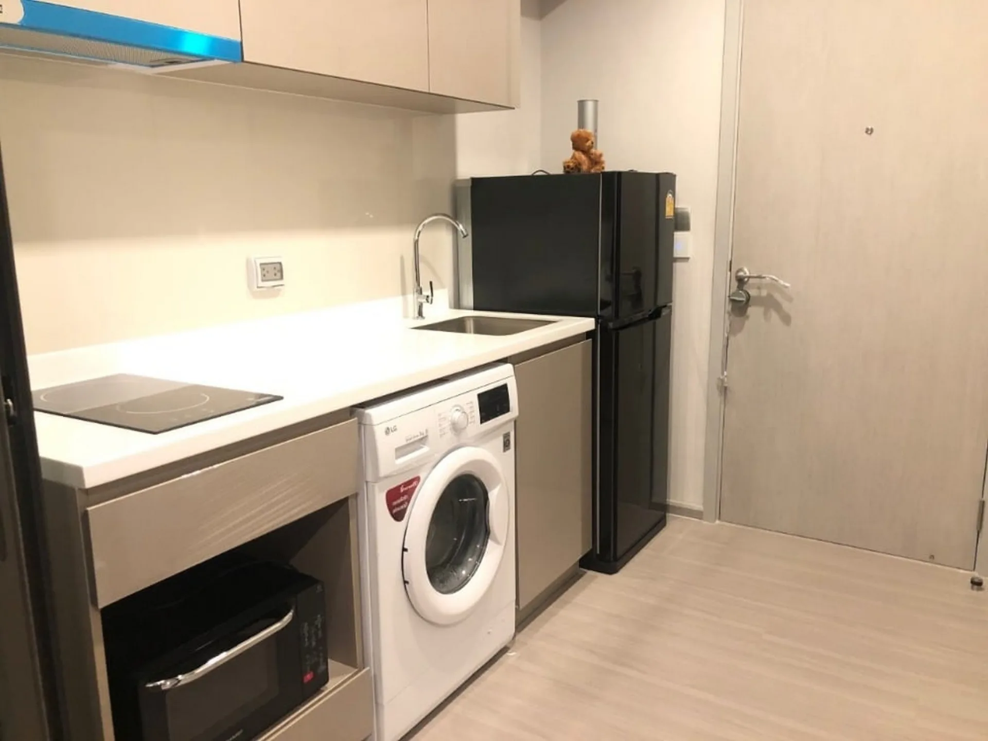 Property photos for Life Sukhumvit 62