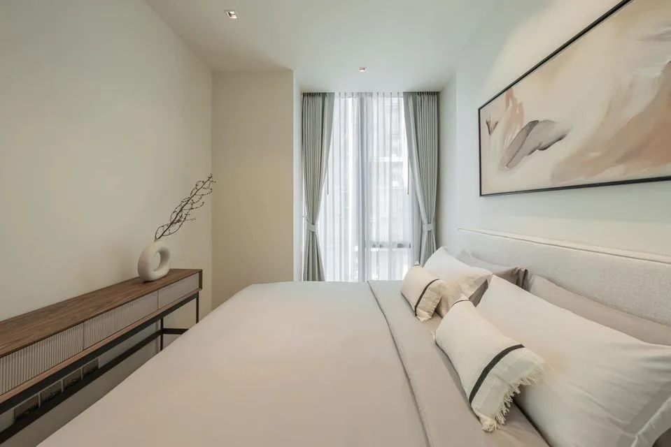 Property photos for 28 Chidlom