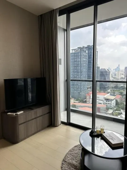 Property photos for The Extro Phayathai-rangnam