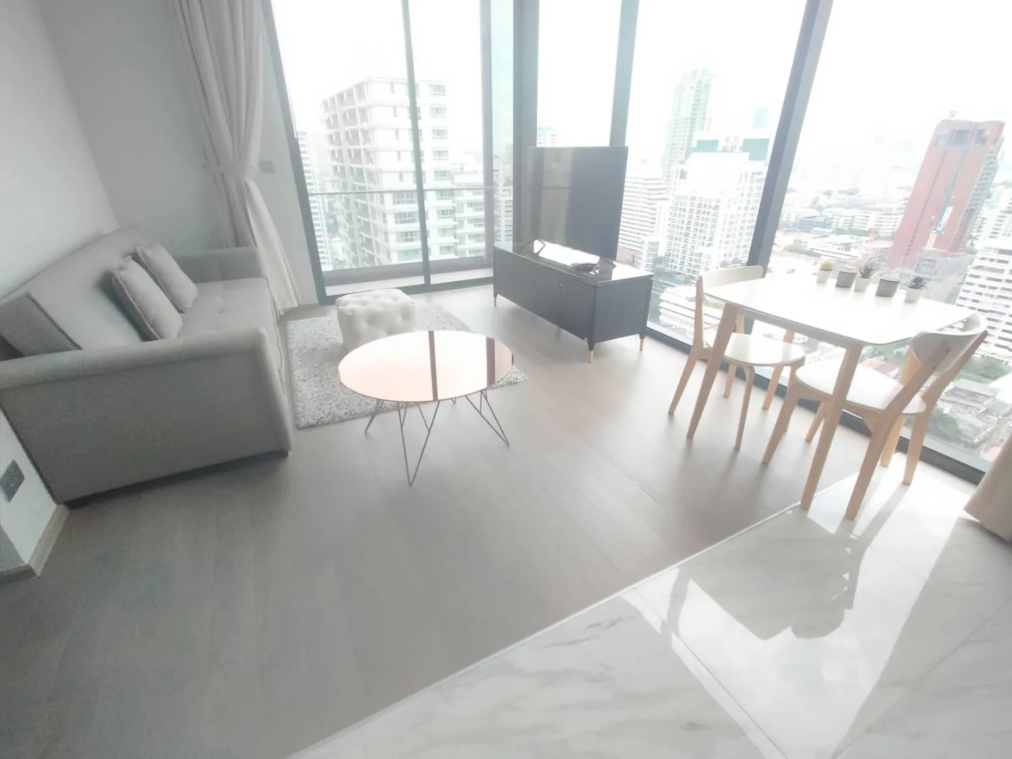Property photos for Celes Asoke