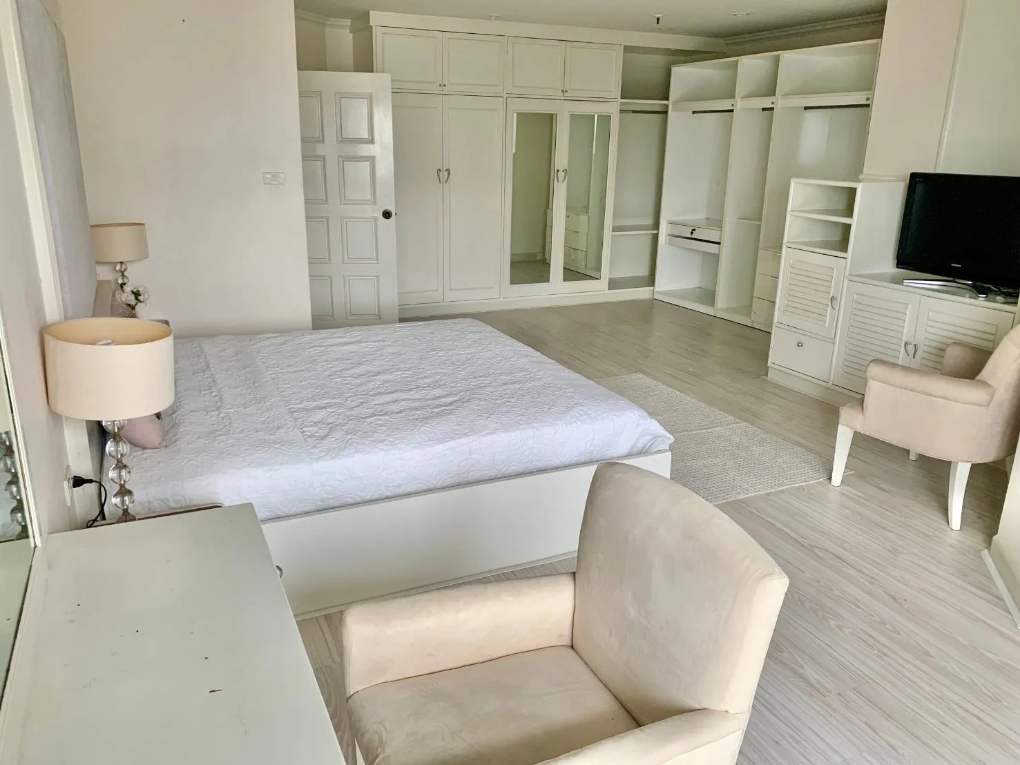 Property photos for Fifty Fifth Tower