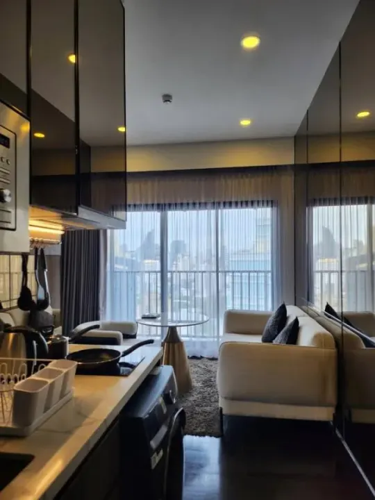 Property photos for Park Origin Thonglor