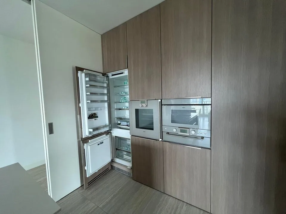 Property photos for 185 Rajadamri