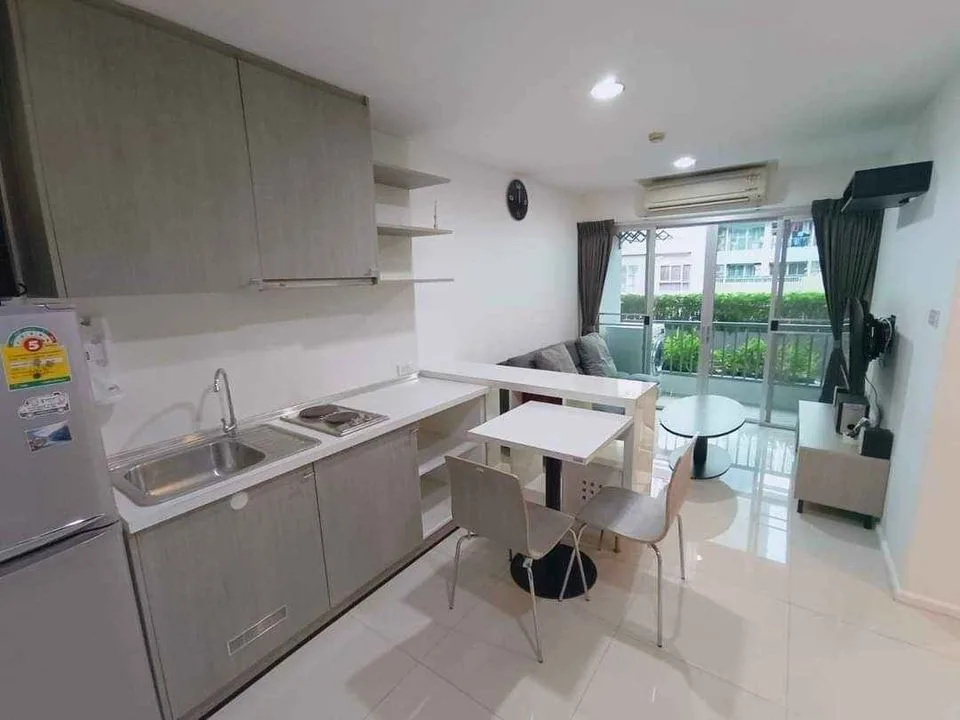 Property photos for Whizdom @ Punnawithi Station