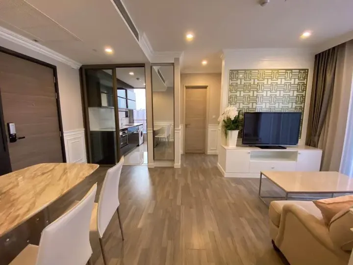 Property photos for The Room Sathorn - St.Louis