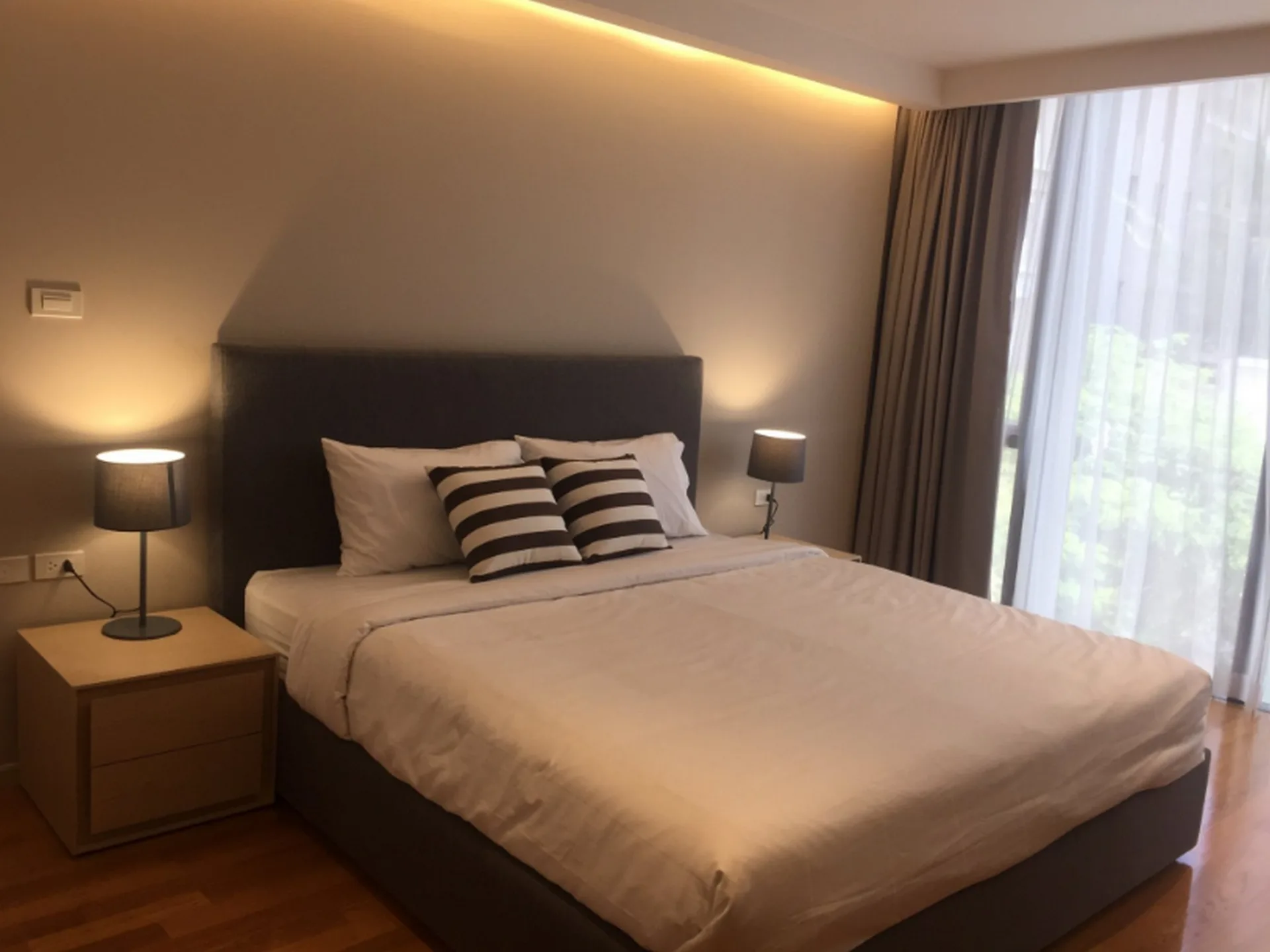 Property photos for Piya Residence 28 -30