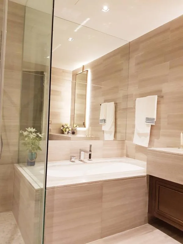 Property photos for The Diplomat 39