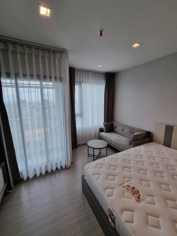Property photos for Life Sathorn Sierra