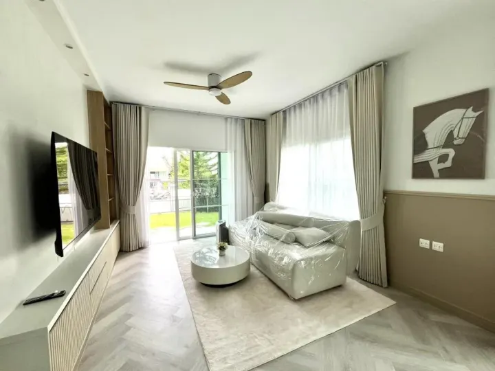 Property photos for Villaggio Srinakarin-bangna