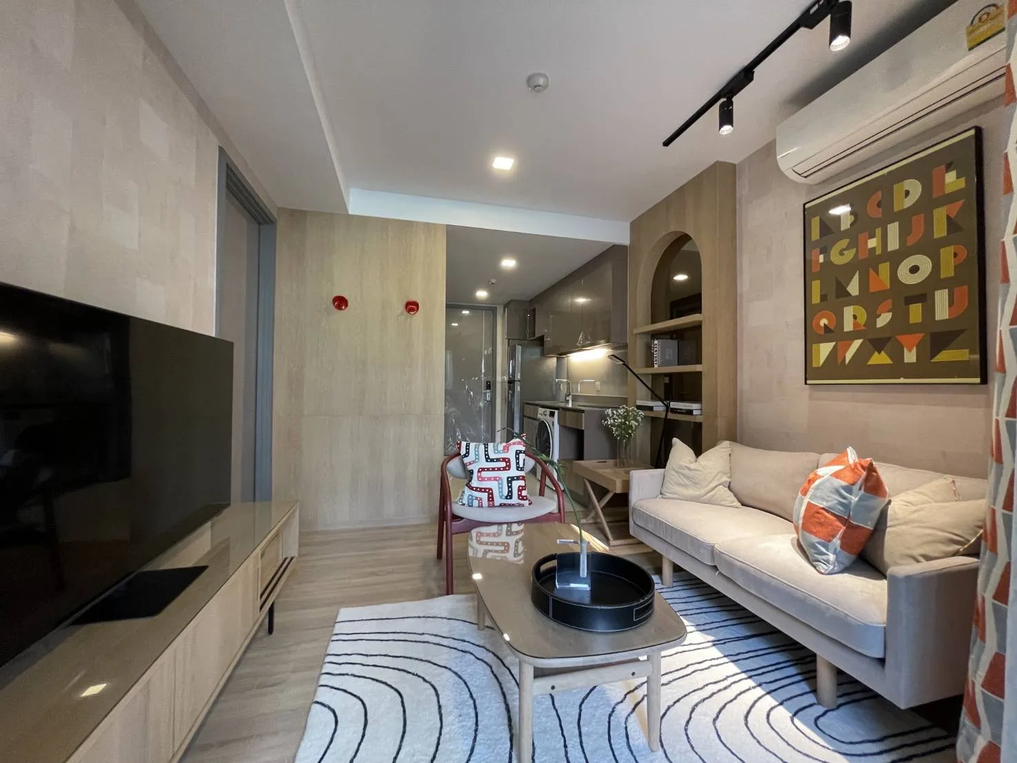 Property photos for Taka Haus Ekamai 12
