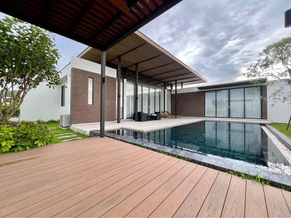 Property photos for Boat Avenue Residence By Boat Pattana