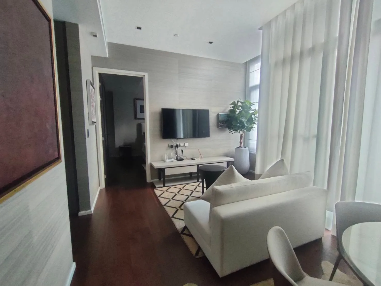 Property photos for The Diplomat 39