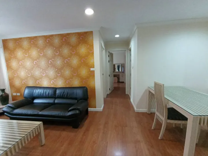 Property photos for Lumpini Suite Sukhumvit 41