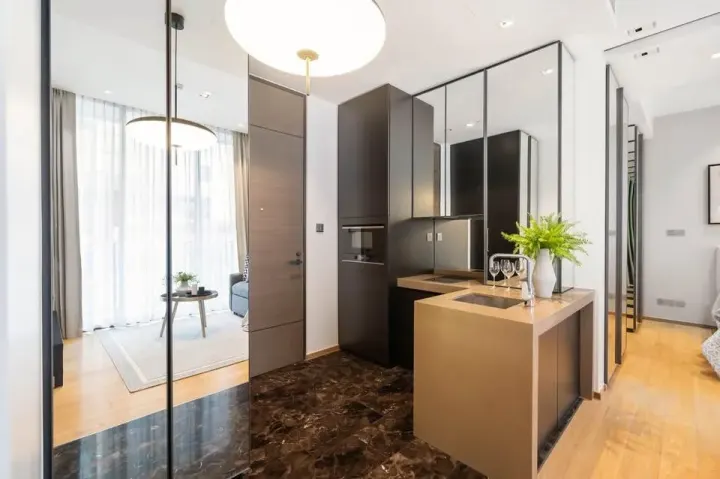 Property photos for 28 Chidlom