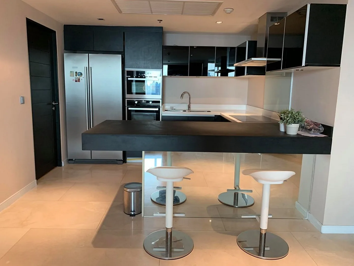 Property photos for Eight Thonglor Residence