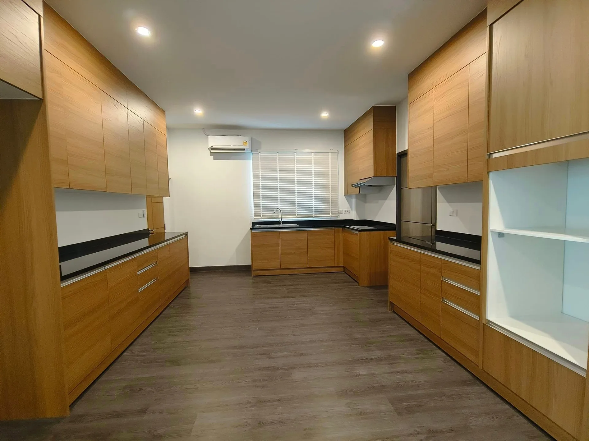 Property photos for Single House Sukhumvit 65