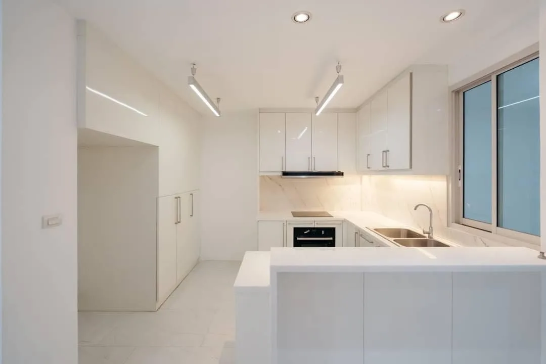 Property photos for Single House Suk 15