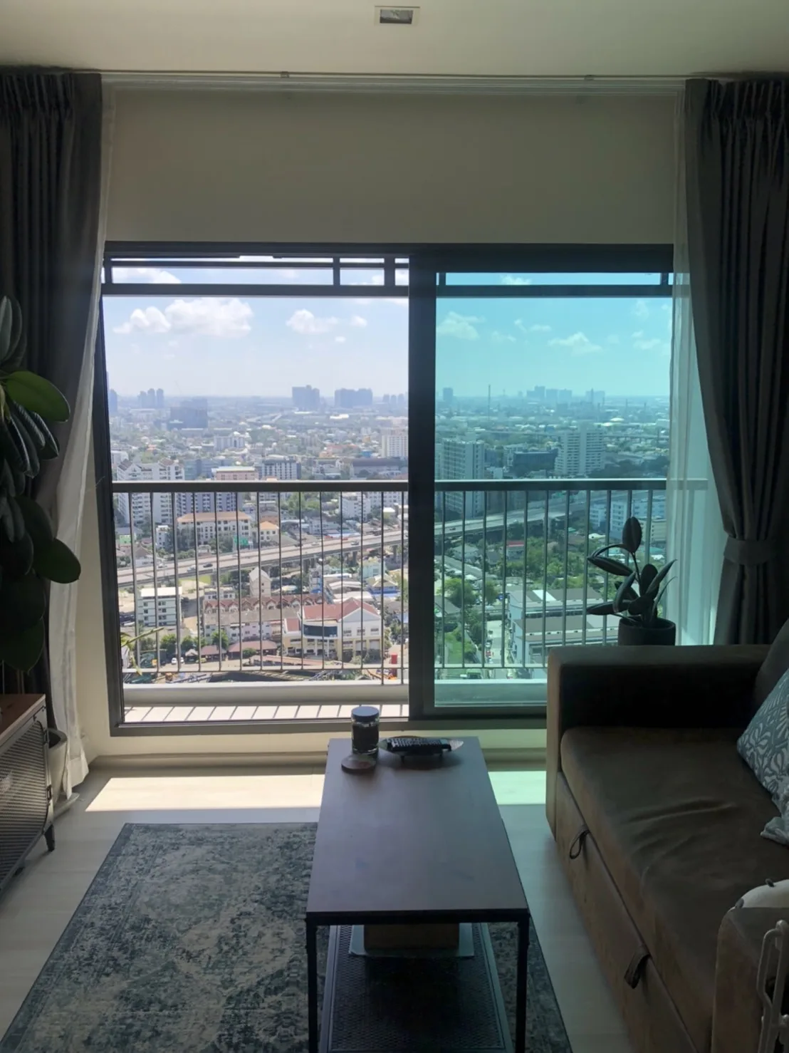 Property photos for Life Sukhumvit 48