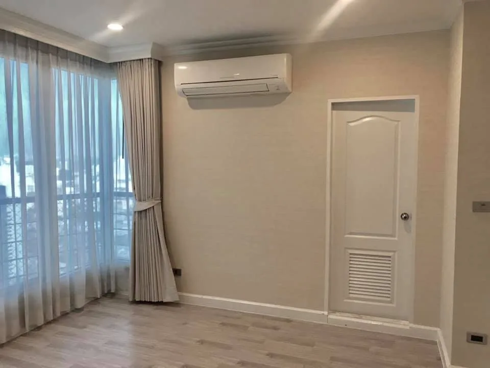 Property photos for Sathorn House