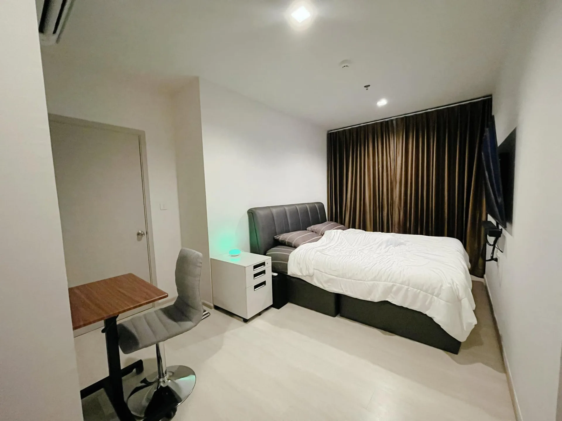 Property photos for Life Sukhumvit 48