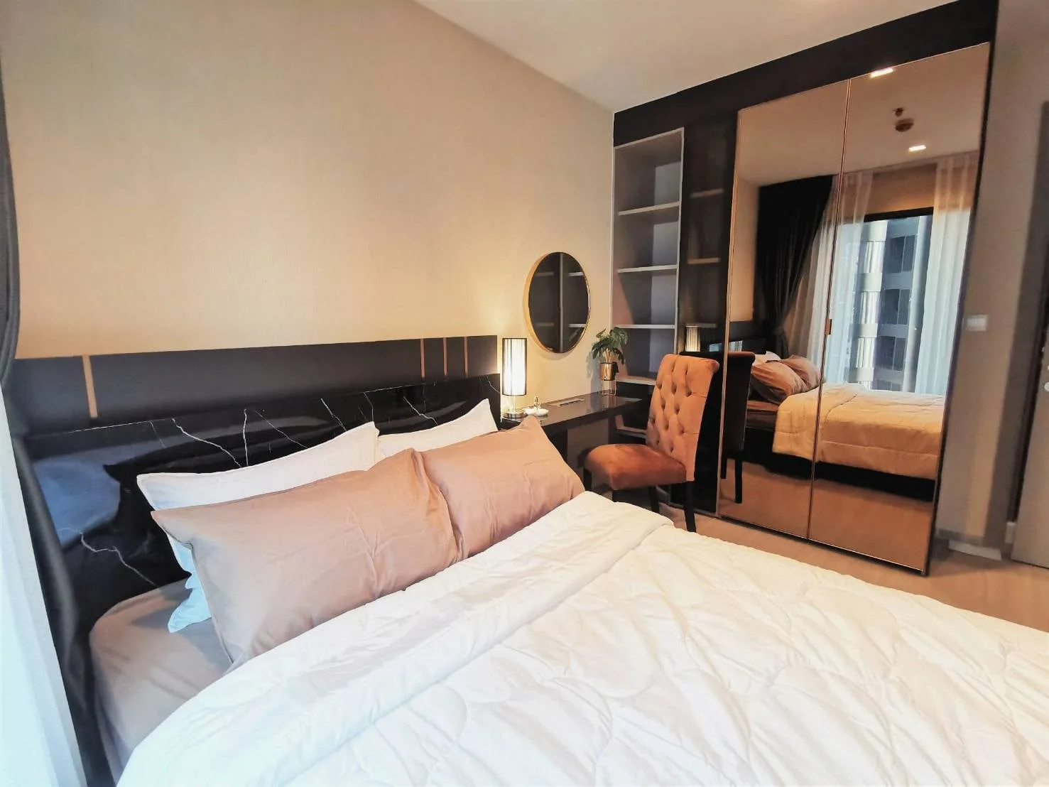 Property photos for LIFE Asoke - Rama 9