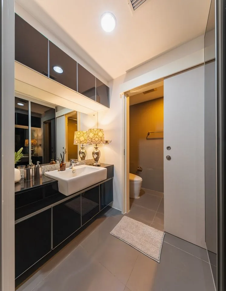 Property photos for The Crest Sukhumvit 34