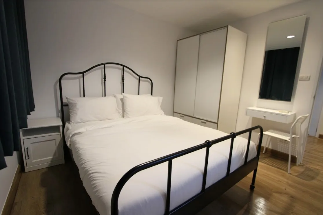 Property photos for J.W. Boulevard Srivara
