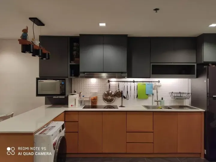 Property photos for Silom State Tower