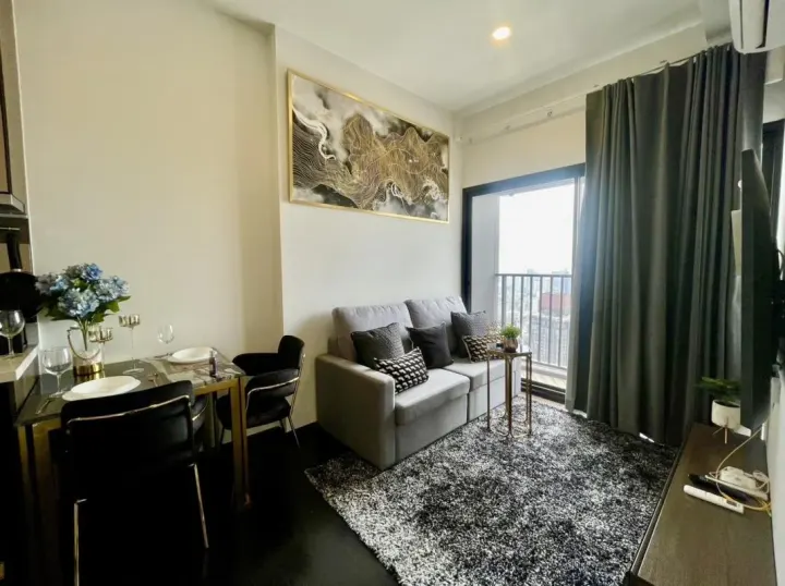 Property photos for Park Origin Thonglor