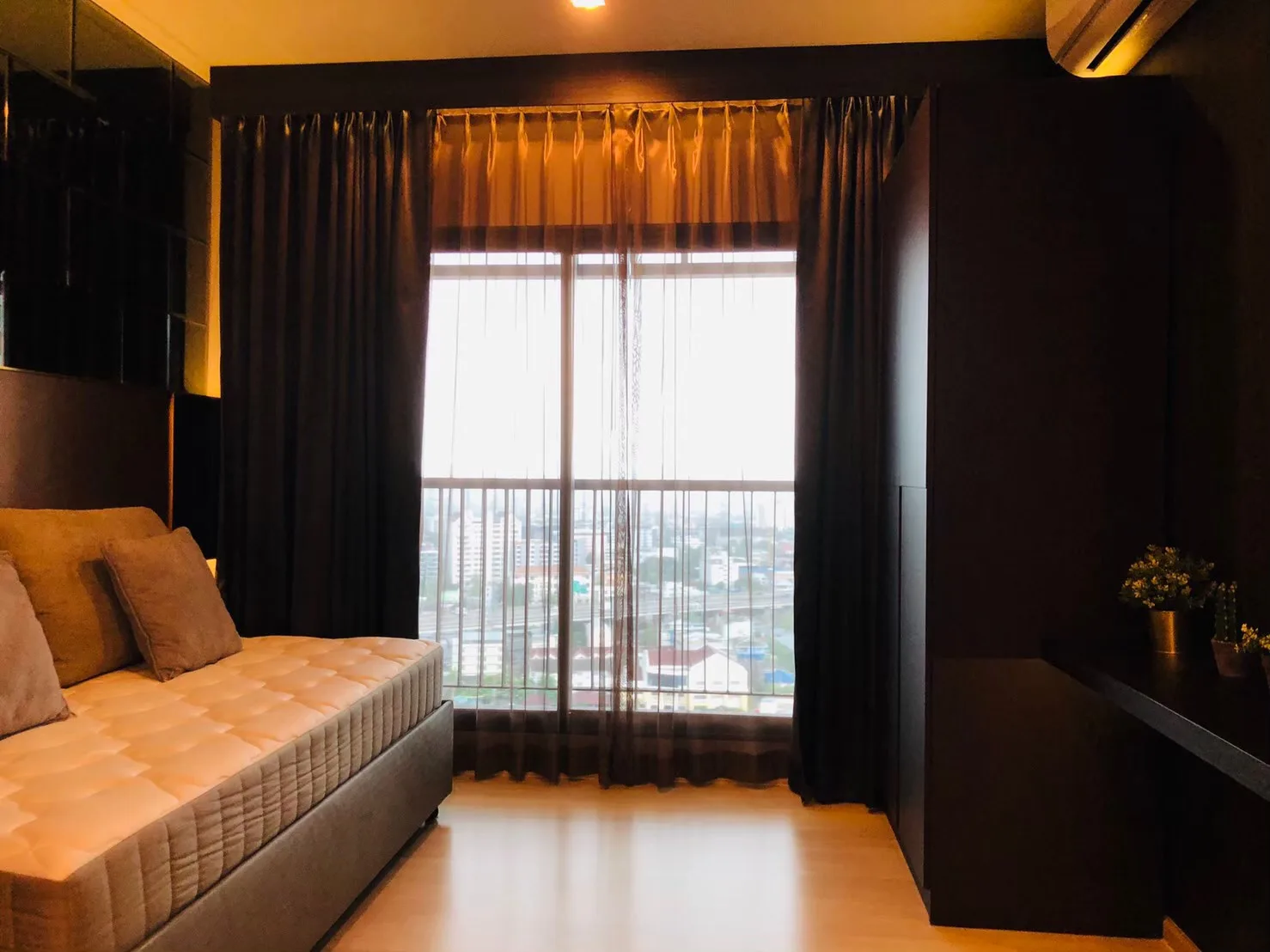 Property photos for Life Sukhumvit 48