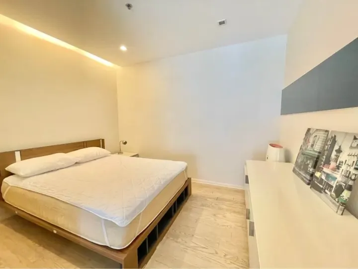 Property photos for Noble Remix