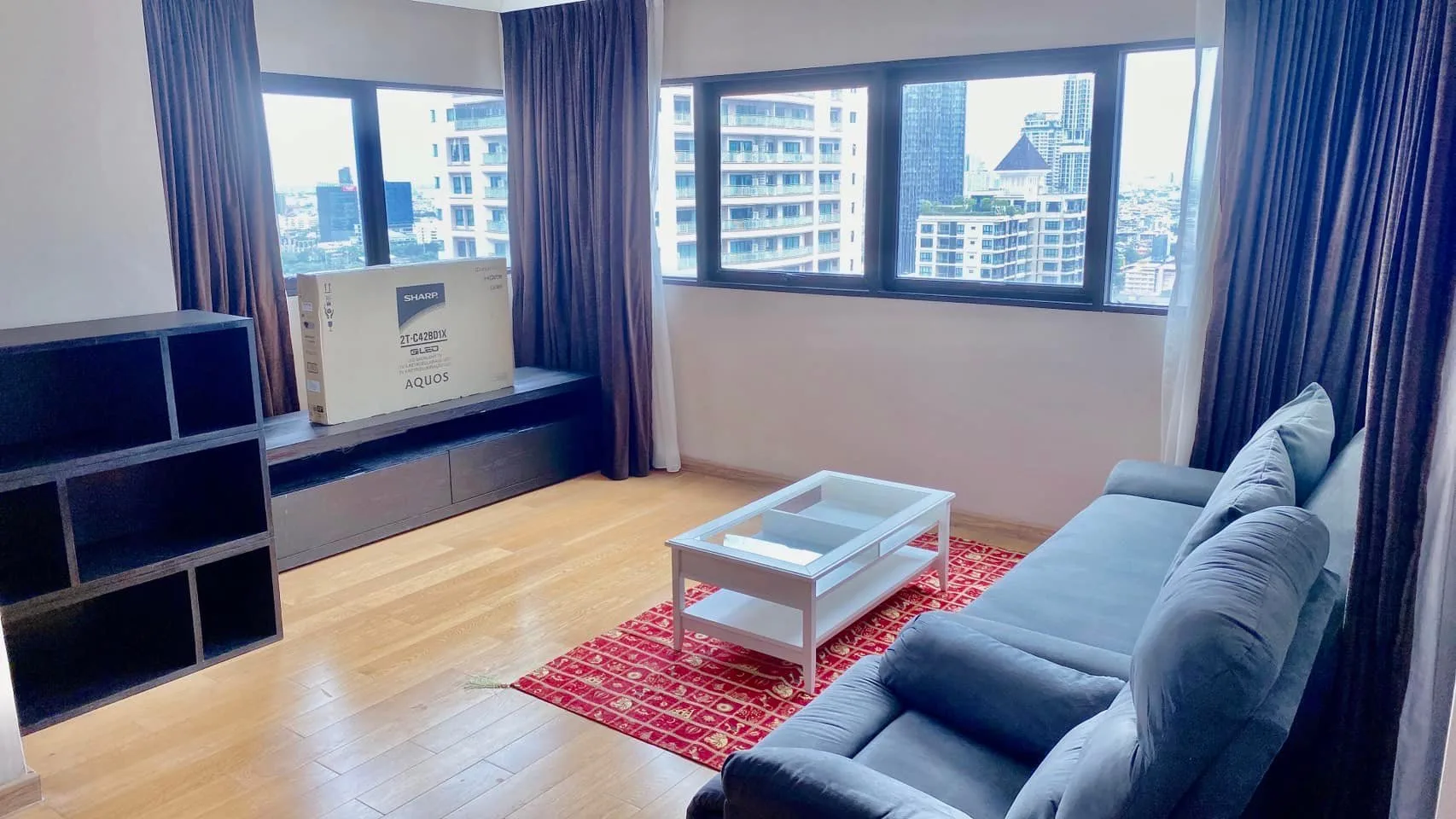 Property photos for Sathorn Gardens