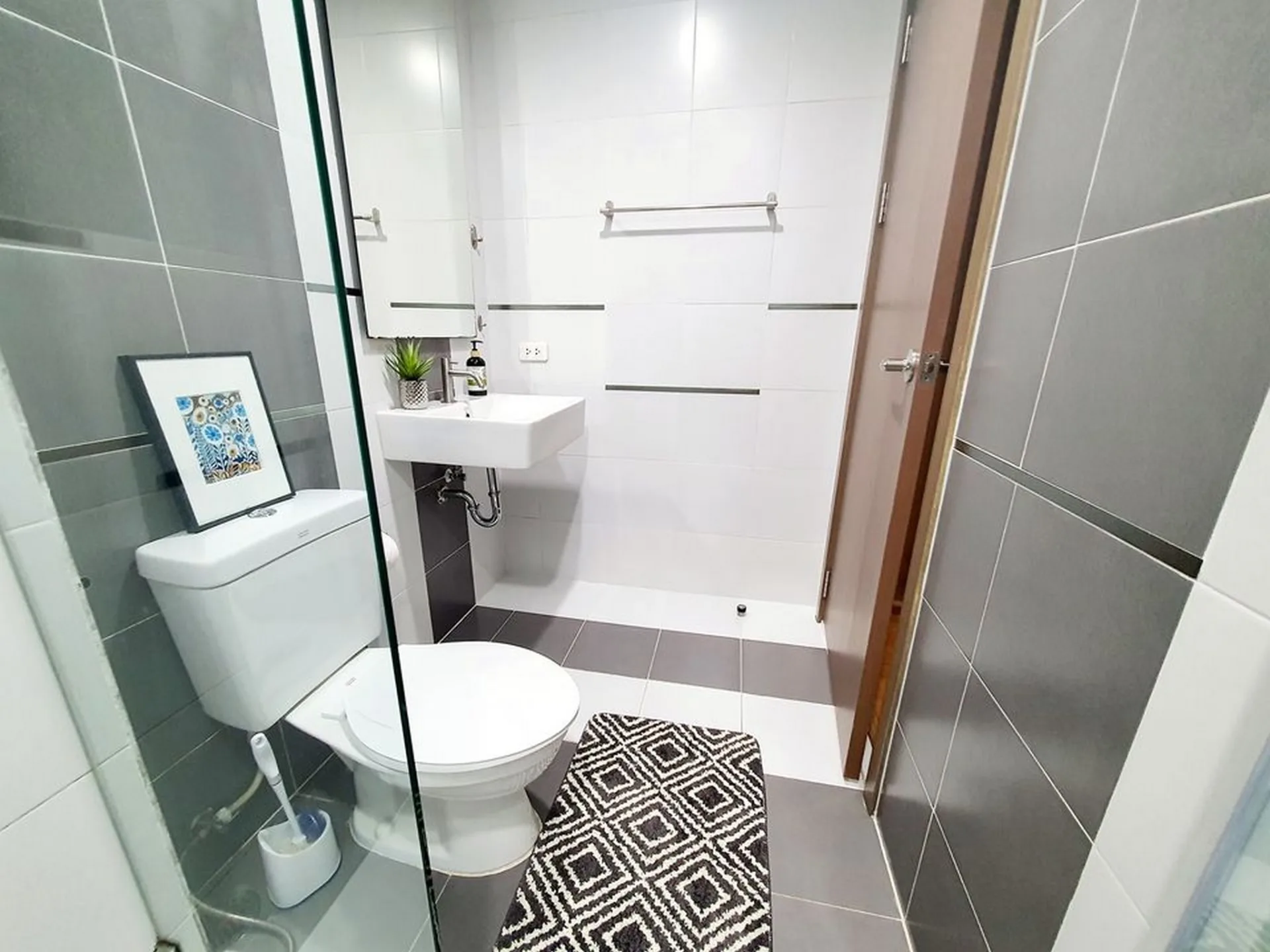Property photos for The Base Sukhumvit 77