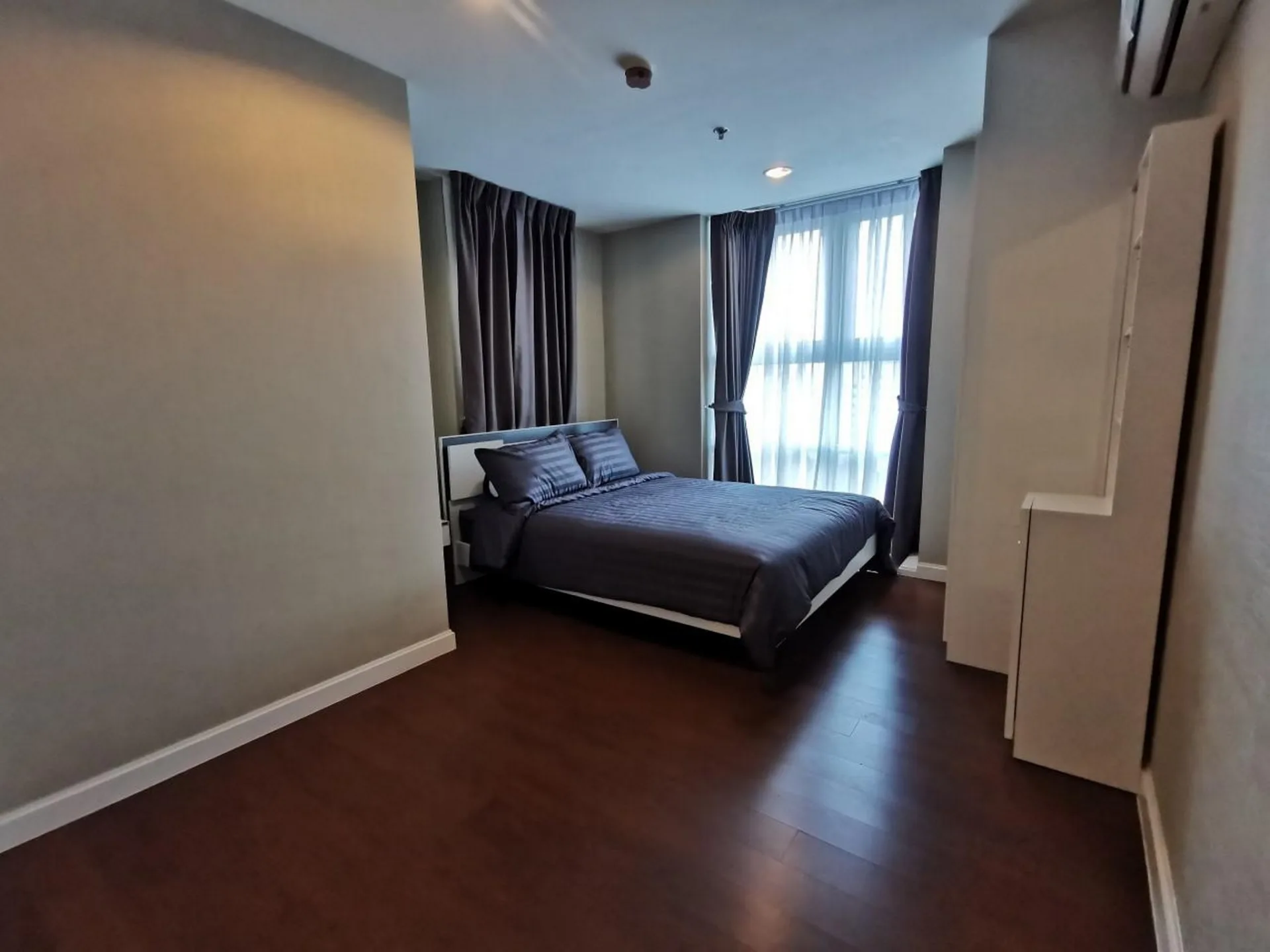 Property photos for Belle Grand Rama 9