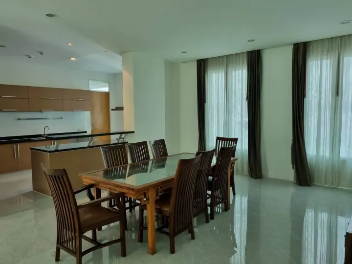 Property photos for The Verandah - Sukhumvit Soi 23